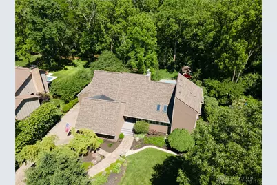 7655 S Winding Way, Tipp City, OH 45371 - Photo 5