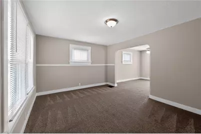 2122 S Smithville Road, Dayton, OH 45420 - Photo 11