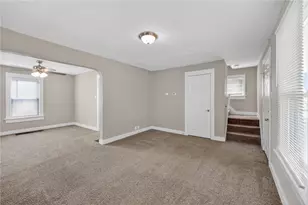 2122 S Smithville Rd, Dayton, OH 45420 - Photo 15