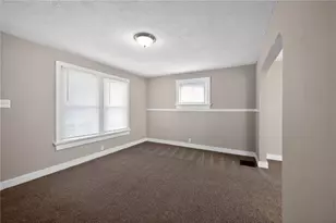 2122 S Smithville Rd, Dayton, OH 45420 - Photo 13