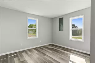 402 Highview Ave, Springfield Twp, OH 45505 - Photo 15