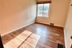 421 E Main St, Saint Paris, OH 43072 - Photo 23