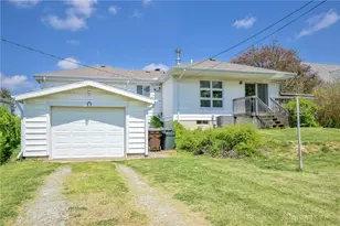 421 E Main St, Saint Paris, OH 43072 - Photo 31