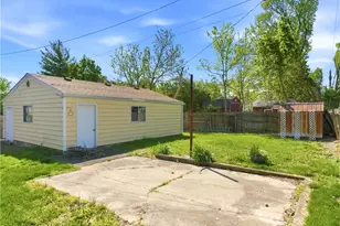 1805 S Smithville Rd, Dayton, OH 45420 - Photo 39