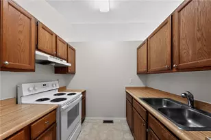 2531 Windsor Village Dr, Miami Township, OH 45342 - Photo 15