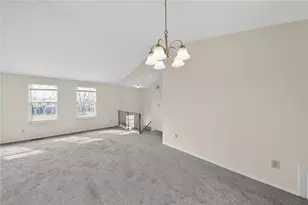2531 Windsor Village Dr, Miami Township, OH 45342 - Photo 9