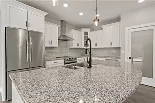 2183 Emerson Wy, Troy, OH 45373 - Photo 7