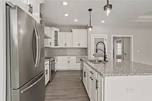 2183 Emerson Wy, Troy, OH 45373 - Photo 7