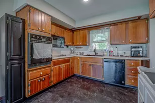 8 Maple Ln, Arcanum, OH 45304 - Photo 7