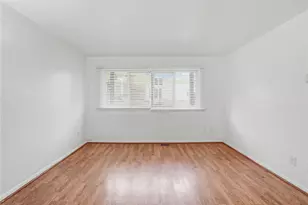 5655 E Coach Dr, Dayton, OH 45440 - Photo 5