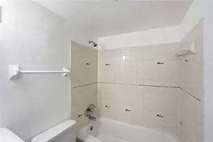 5655 E Coach Dr, Dayton, OH 45440 - Photo 17