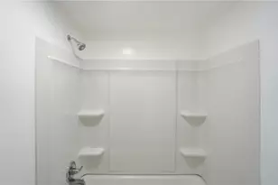 5655 E Coach Dr, Dayton, OH 45440 - Photo 13