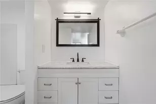 5655 E Coach Dr, Dayton, OH 45440 - Photo 11