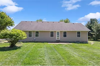 70 Dutch Creek Drive, Wilmington, OH 45177 - Photo 5