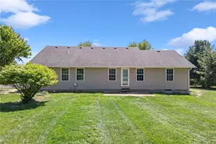 70 Dutch Creek Dr, Wilmington, OH 45177 - Photo 5