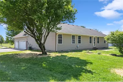 70 Dutch Creek Drive, Wilmington, OH 45177 - Photo 5