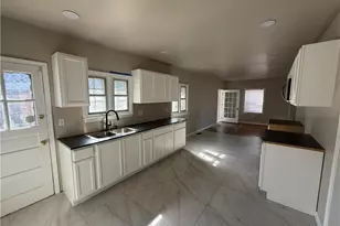 1530 Olmsted Pl, Dayton, OH 45406 - Photo 5