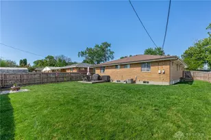 2740 Horstman Dr, Kettering, OH 45429 - Photo 33