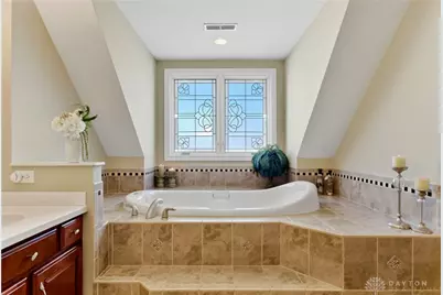 8077 Laurel Lake Court, Liberty Township, OH 45044 - Photo 29