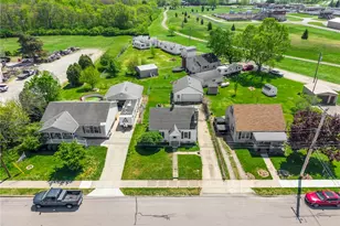 633 Floral Ave, Troy, OH 45373 - Photo 5