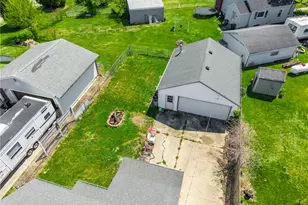 633 Floral Ave, Troy, OH 45373 - Photo 33