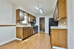 6473 Cedar Lake Ln, Loveland, OH 45140 - Photo 9