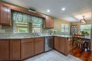 7057 Howard Rd, Franklin Twp, OH 45005 - Photo 13