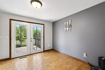 817 W Martindale Road, Englewood, OH 45322 - Photo 9
