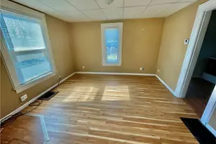 35 N Philadelphia St, Dayton, OH 45403 - Photo 5