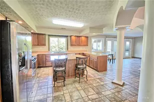 122 Cherryhill Dr, Beavercreek, OH 45440 - Photo 3