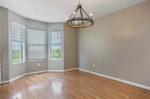 3913 E Summit Ridge Dr, Beavercreek, OH 45430 - Photo 9