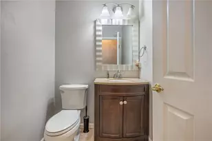 3913 E Summit Ridge Dr, Beavercreek, OH 45430 - Photo 15