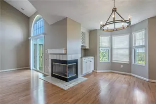 3913 E Summit Ridge Dr, Beavercreek, OH 45430 - Photo 11