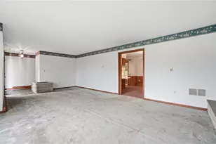 6501 Locust Ln, Middletown, OH 45005 - Photo 13