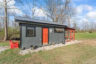 2425 Middleboro Rd, Washington Twp, OH 45113 - Photo 15