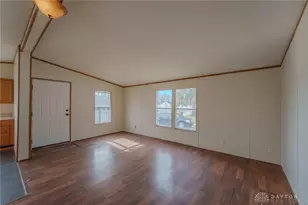 454 E Church St, Xenia, OH 45385 - Photo 9
