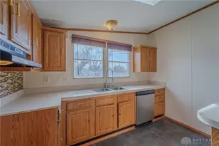 454 E Church St, Xenia, OH 45385 - Photo 11