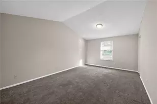 2278 Cross Village Dr, Miami Township, OH 45342 - Photo 15