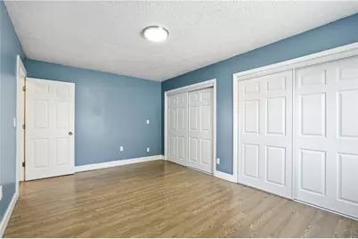 2909 Hoover Avenue, Dayton, OH 45402 - Photo 21