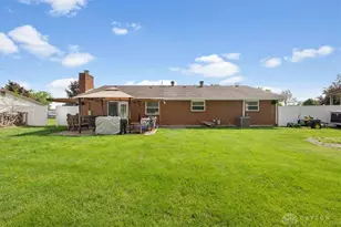 804 Treherne Ln, Englewood, OH 45322 - Photo 37