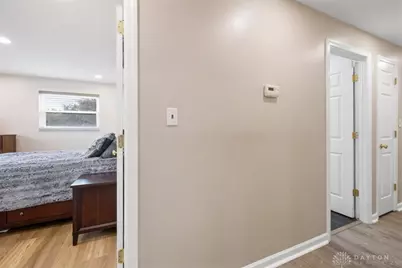 804 Treherne Lane, Englewood, OH 45322 - Photo 9