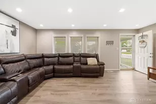 804 Treherne Ln, Englewood, OH 45322 - Photo 7