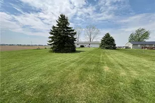 10285 Armold Rd, Union City, OH 45390 - Photo 7