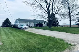 10285 Armold Rd, Union City, OH 45390 - Photo 3