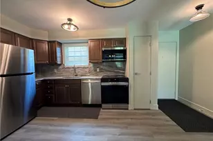 1250 Robbins Run Ct, Centerville, OH 45458 - Photo 5