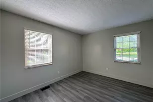 1250 Robbins Run Ct, Centerville, OH 45458 - Photo 9