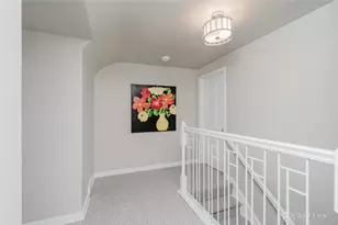 26 E Thruston Blvd, Oakwood, OH 45409 - Photo 29
