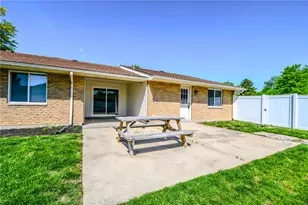 2276 Brookpark Dr, Kettering, OH 45440 - Photo 9