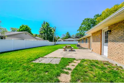 2276 Brookpark Drive, Kettering, OH 45440 - Photo 7