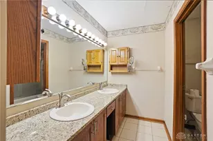 1706 Edith Marie Dr, Dayton, OH 45431 - Photo 21